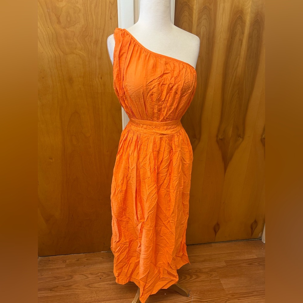 French Connection one shoulder crinkle dress NWT size 2
